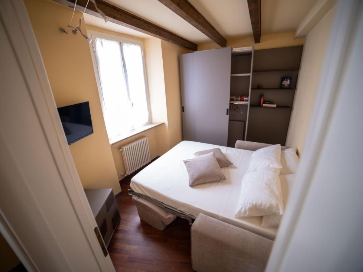 Aicha House Apartment Livorno Bagian luar foto