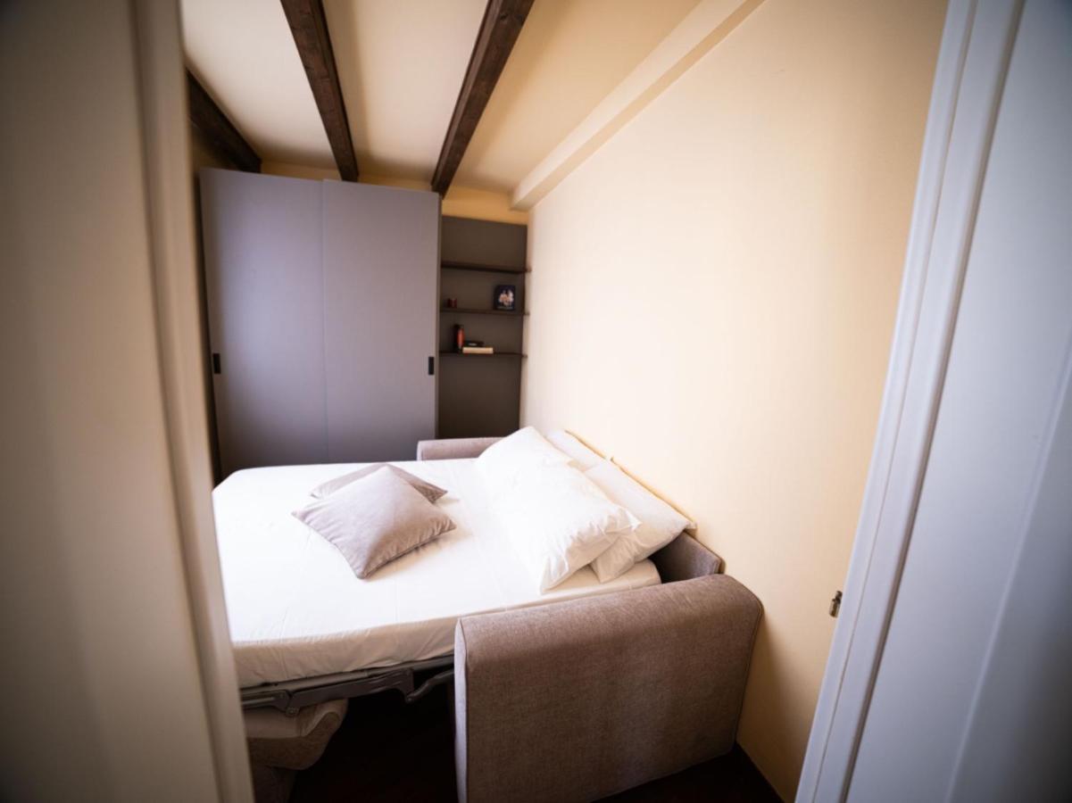 Aicha House Apartment Livorno Bagian luar foto