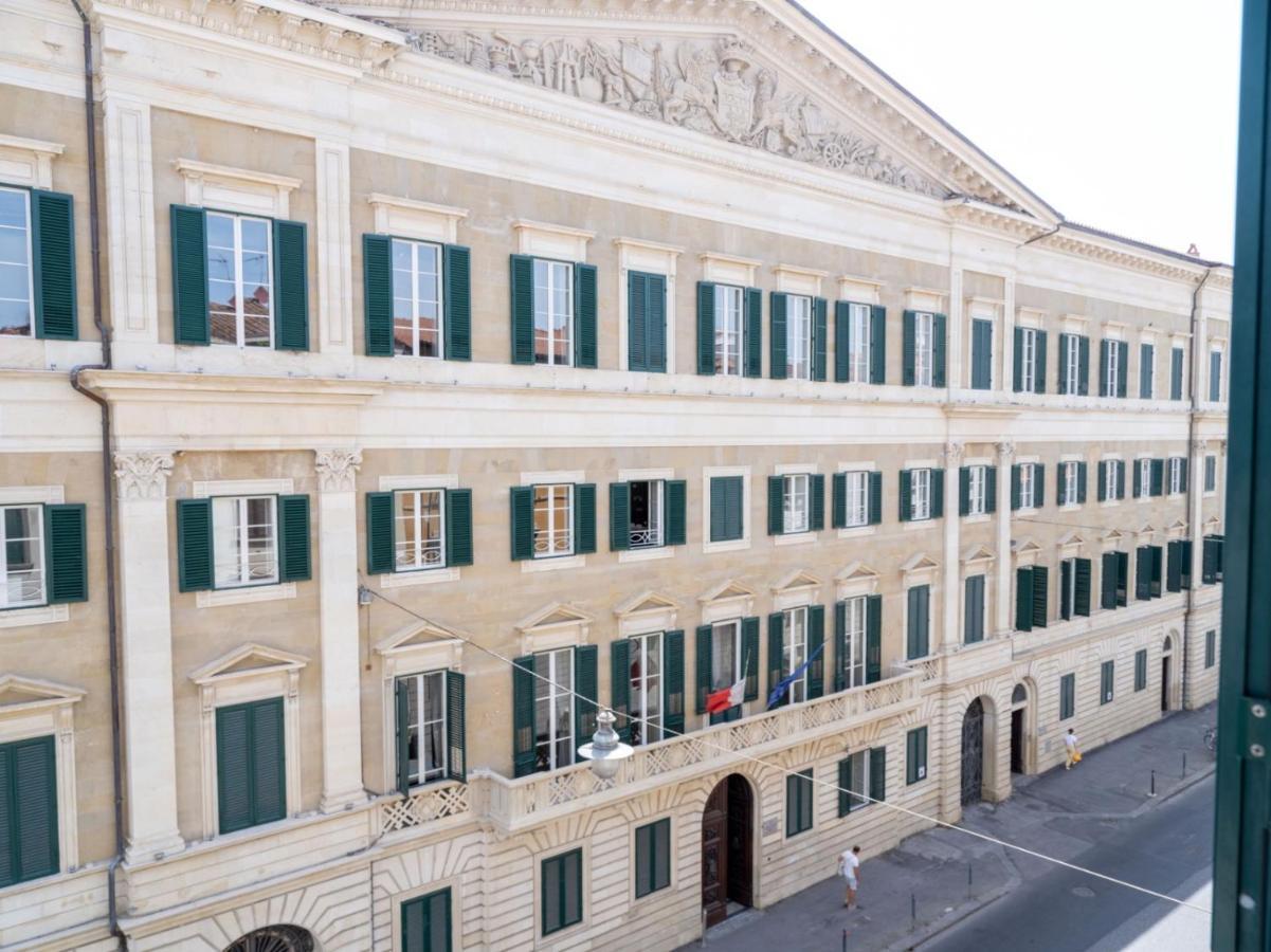 Aicha House Apartment Livorno Bagian luar foto