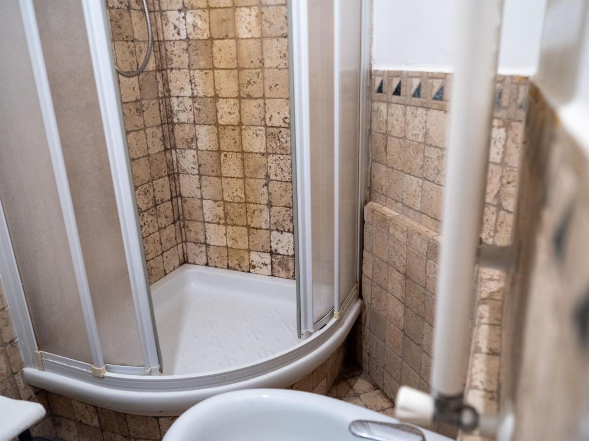 Aicha House Apartment Livorno Bagian luar foto