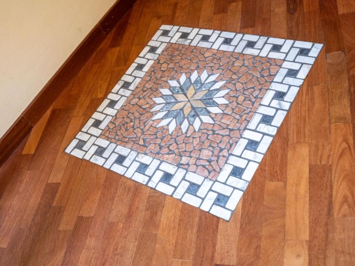 Aicha House Apartment Livorno Bagian luar foto
