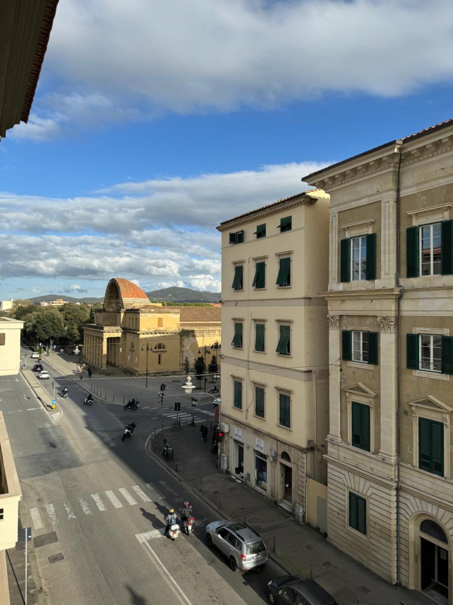 Aicha House Apartment Livorno Bagian luar foto