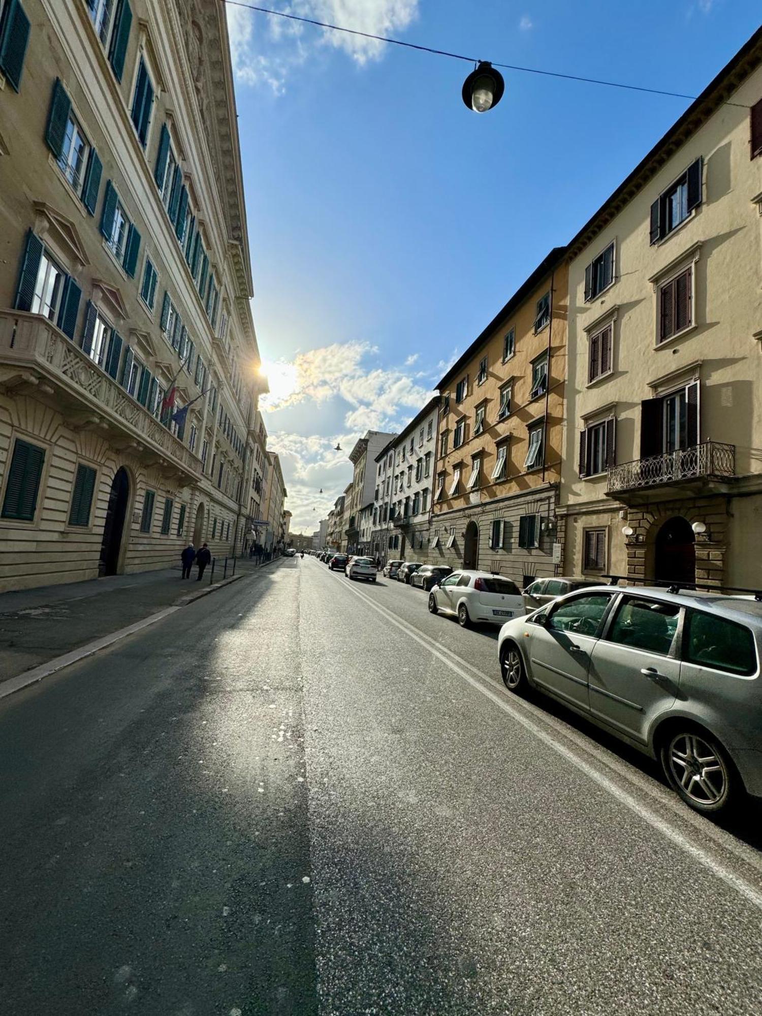 Aicha House Apartment Livorno Bagian luar foto